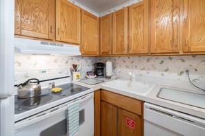 Studio | Dapur pribadi | Oven dan mesin pembuat kopi/teh