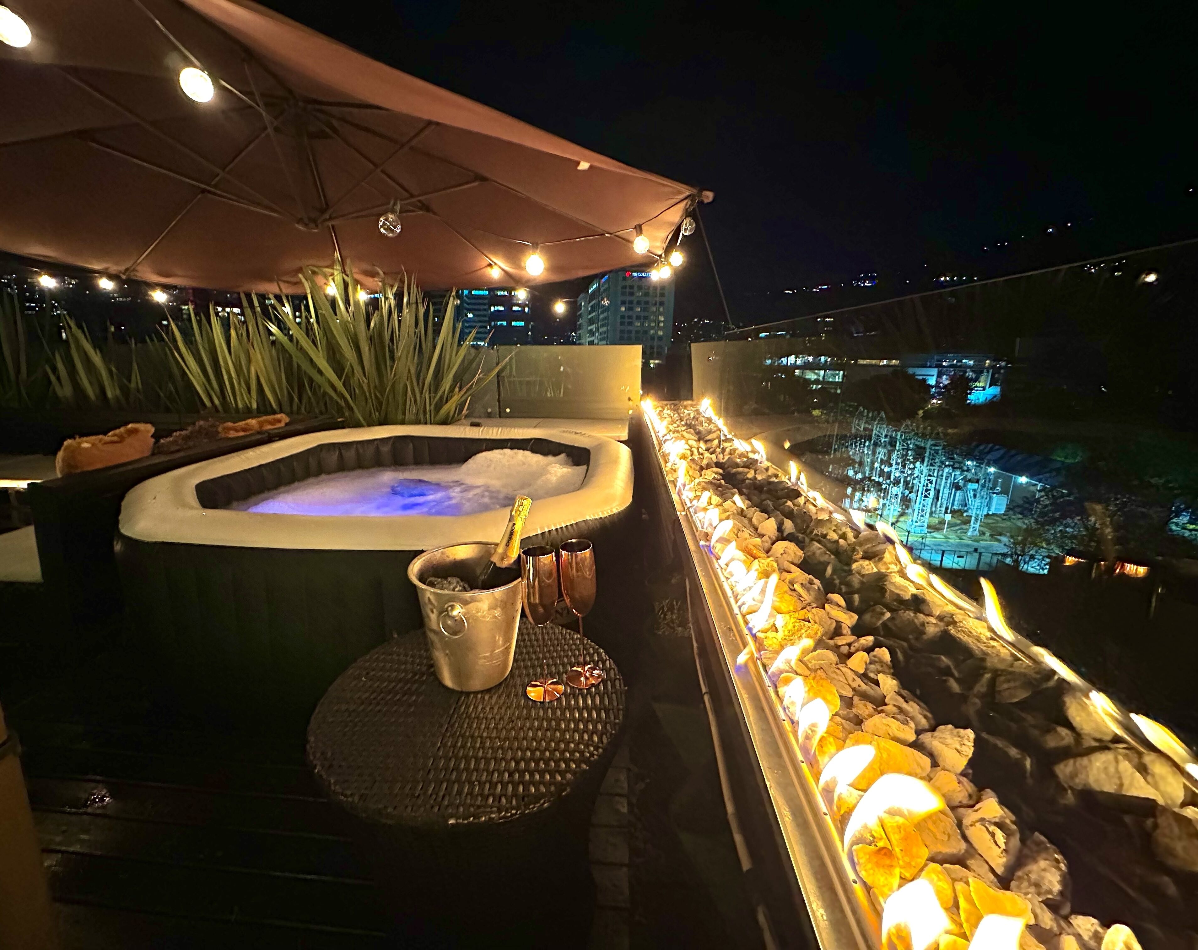 Bain à remous extérieur