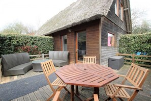 Outdoor dining - DUPLEX WITH TERRACE  (Bonneville-la-Louvet)