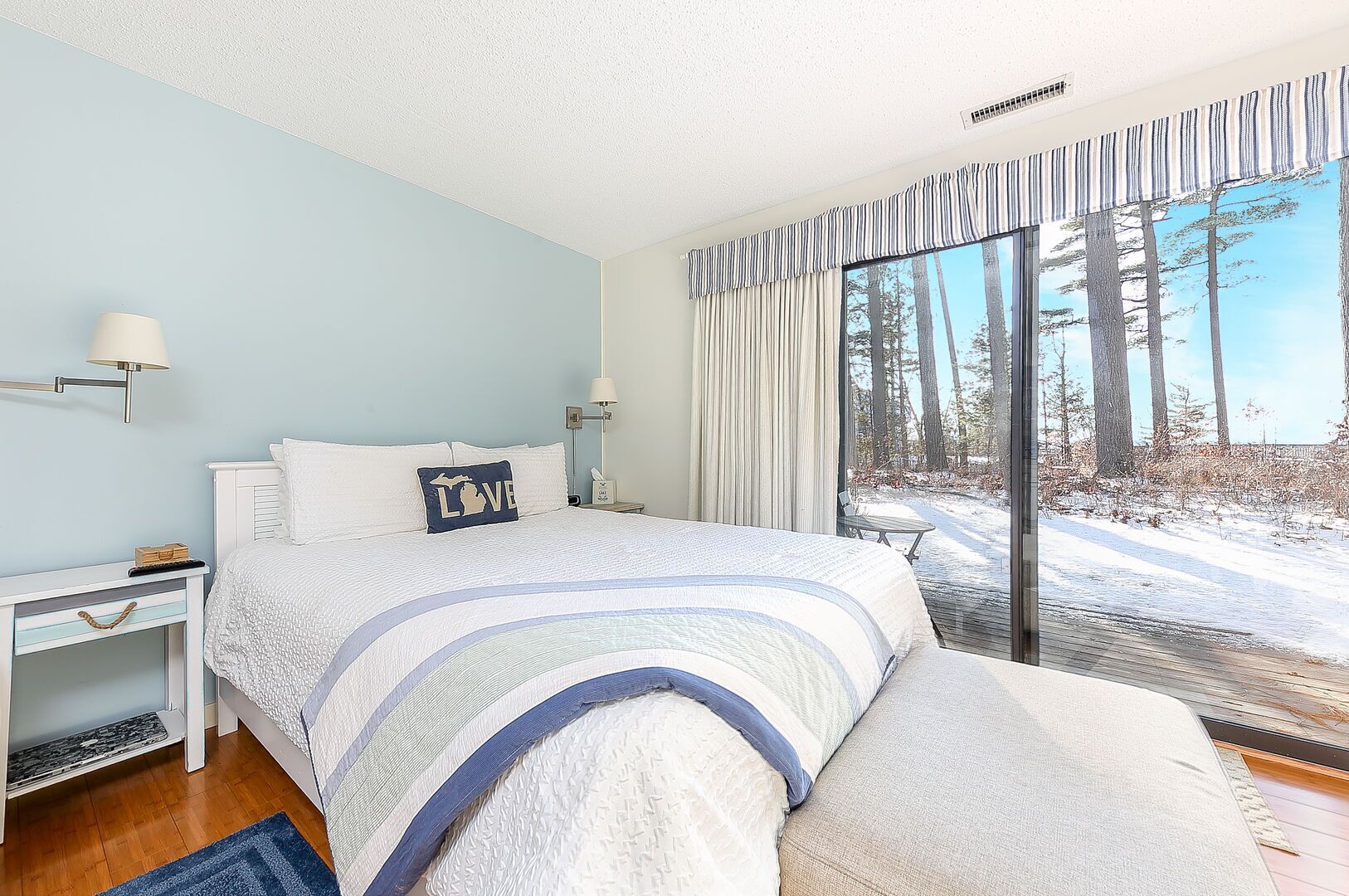 ☀ Lovely Beachside Studio @ The Shores