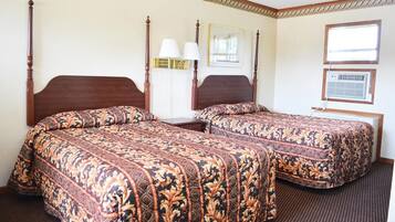 1 bedroom, in-room safe, desk, iron/ironing board