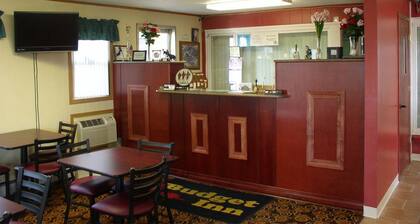 Budget Inn / 2 double beds non smoking