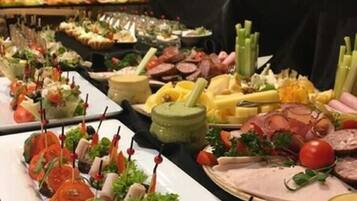 Daily buffet breakfast for a fee