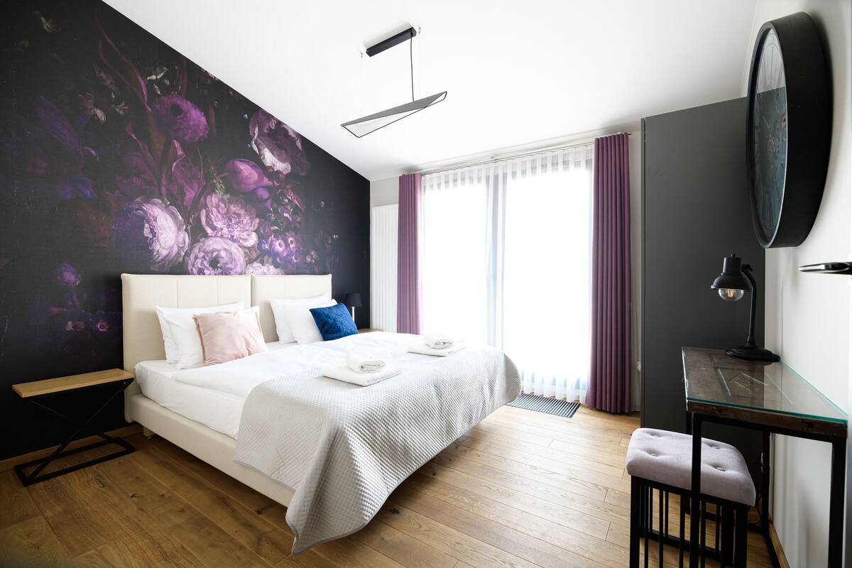 Penthouse, 1 King Bed with Sofa bed, Terrace, City View | Premium bedding, pillowtop beds, blackout drapes, soundproofing