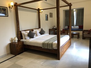 Deluxe-Einzelzimmer | 1 Schlafzimmer, hochwertige Bettwaren, individuell dekoriert