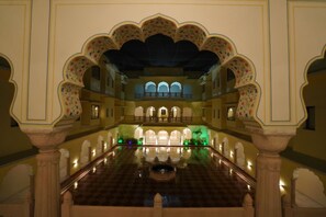 Exterior - Hotel Raj Bagh Palace (Amer)