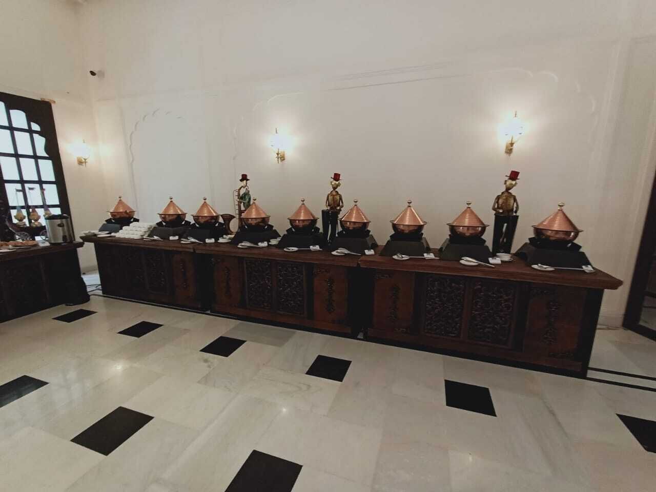 مطعم