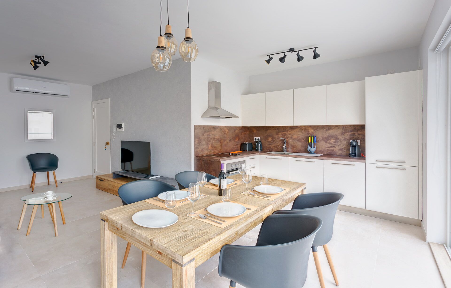 Apartment (2 Bedrooms) | Private kitchen