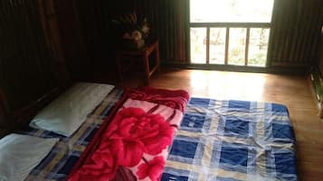 Design Double Room Single Use | Blackout curtains, iron/ironing board, bed sheets