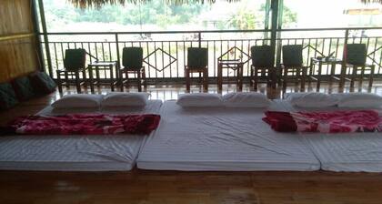 Tay Bac Xanh - Hostel