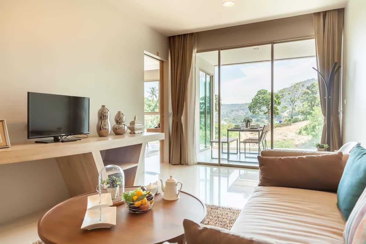 2 Bedroom Family | Brankas, meja kerja, Wi-Fi gratis, dan seprai linen
