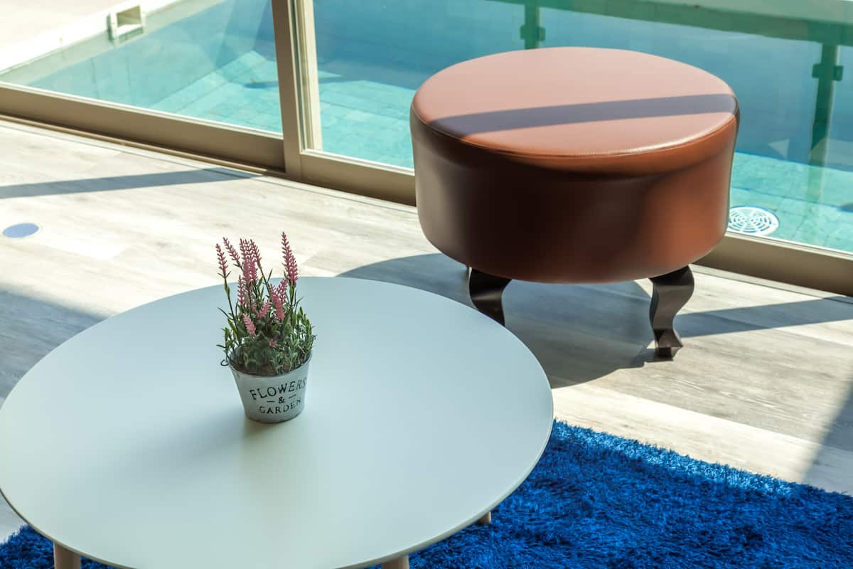 Pool Suite Seaview | Brankas, meja kerja, Wi-Fi gratis, dan seprai linen