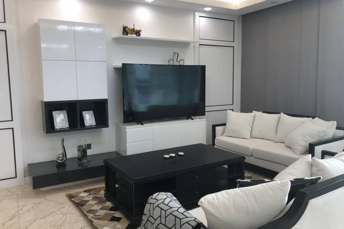 Apartment, 1 Bedroom | Living room