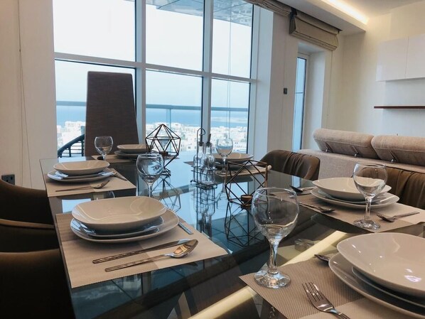 In-room dining - Saxophone Suites (Amwaj Islands)