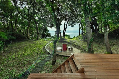 Sasayakanaouchi Sasage