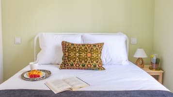 Apartamento, 2 habitaciones, vistas a la ciudad | 2 dormitorios, decoración individual, cunas (de pago) y wifi gratis