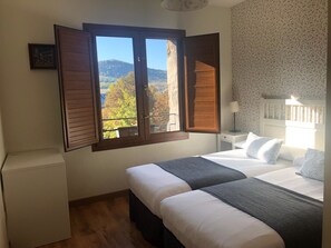 2 bedrooms, iron/ironing board, WiFi - Navalhorno Apt. 2 double bedroom + sofa bed (Real Sitio de San Ildefonso)