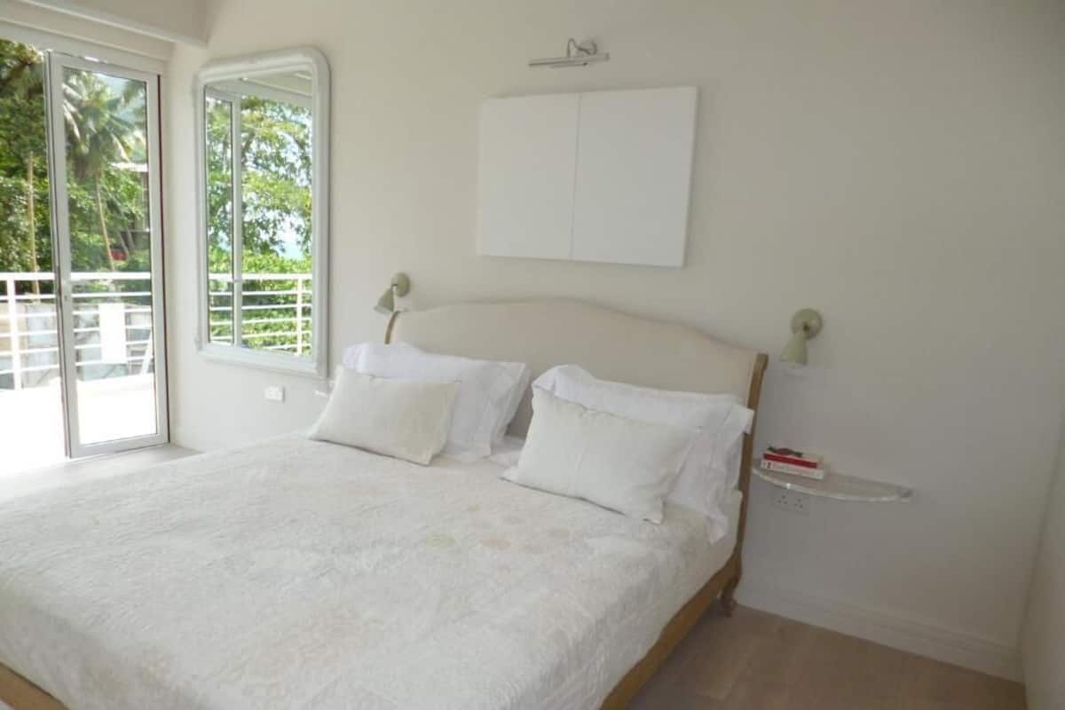 Villa de lujo, vista al océano | Caja de seguridad en la habitación y decoración personalizada