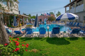 Garden - Olive Grove Hotel (Corfu)