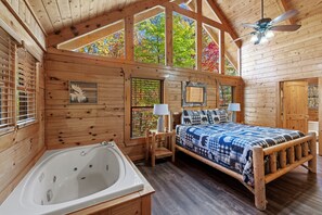 2 makuuhuonetta, silitysrauta/-lauta, ilmainen Wi-Fi, vuodevaatteet