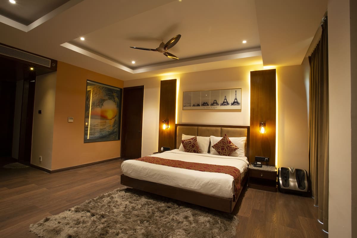 1 bedroom, minibar, in-room safe, individually furnished