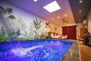 Private pool - Skyline Resort & Convention Centre (Indore)