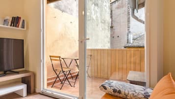 Leilighet, 1 soverom | Oppholdsområde | Flatskjerm-TV