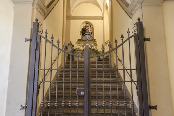 Entrée de l’hébergement