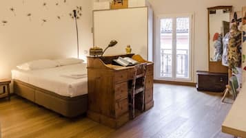 Apartment, 2 Bedrooms | 2 bedrooms, free WiFi, bed sheets