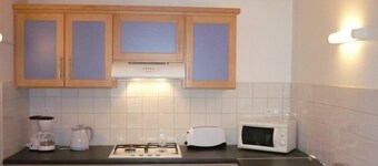 Charming 2-Bed Gite with Fireplace, Garden & Nearby Winter Activities