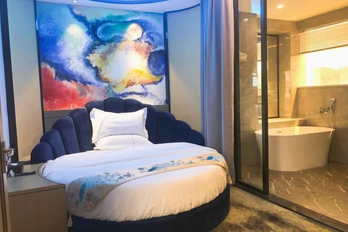 1 多间卧室、遮光窗帘、熨斗/熨板、免费 WiFi
