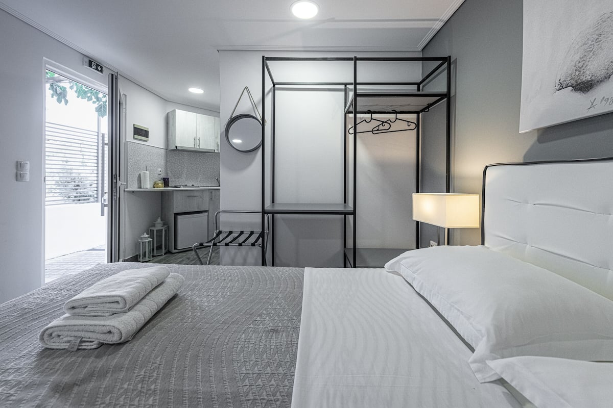 deluxe triple room | egyptian cotton sheets, premium bedding, down duvets