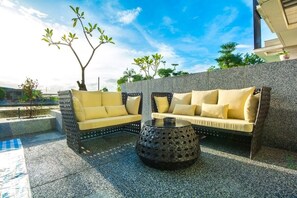 Exterior detail - Milk Homestay (Wujie)