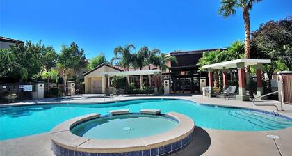 PRIVATE, FULLY FURNISHED CONDO IN GATED COMMUNITY OF SEVEN HILLS, HENDERSON NV.