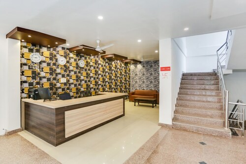 Collection O 63355 Hotel Orlov