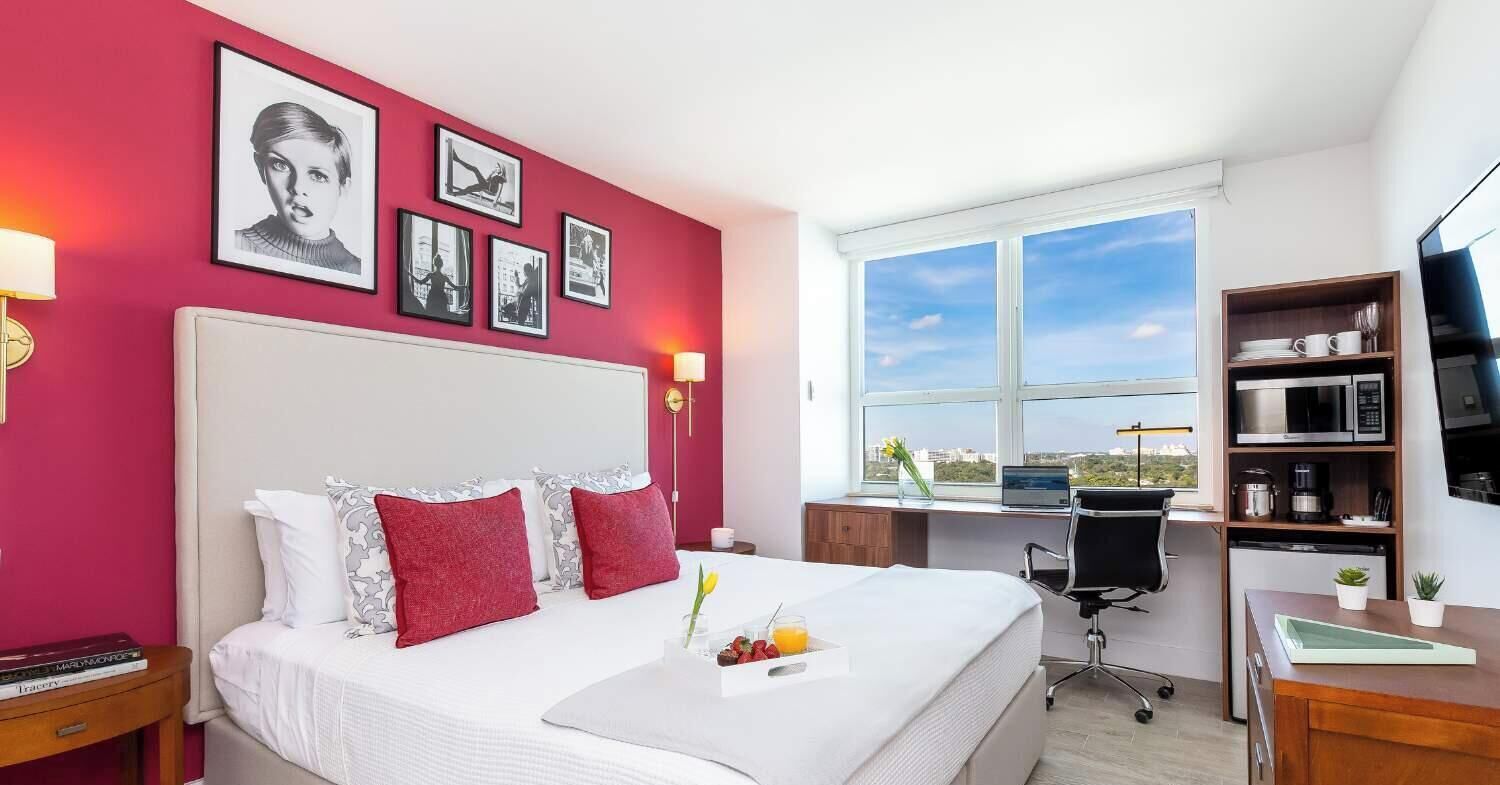 Iron/ironing board, travel cot, WiFi, bed sheets