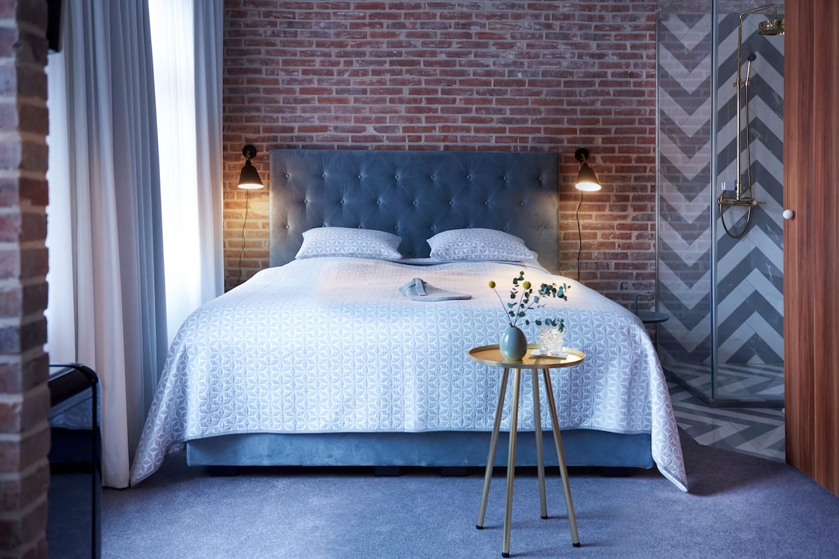 Deluxe Double Room | Soundproofing, rollaway beds, free WiFi
