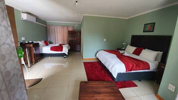 Deluxe Double Room | Individually decorated, individually furnished, desk, laptop workspace