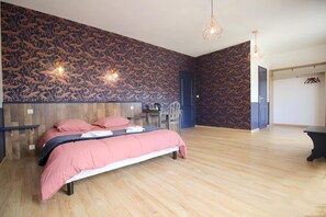 Chambre Double Confort, balcon, vue jardin