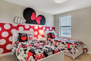 Family Villa, Multiple Bedrooms, Garden Area