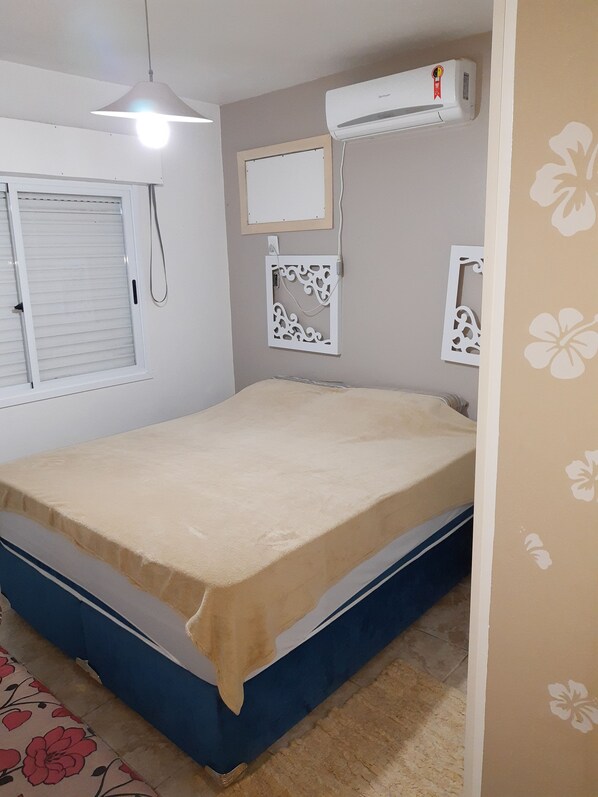 2 bedrooms, WiFi, bed sheets, wheelchair access