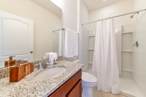 Bathroom - Vhc7811ha - Solterra Resort - 7 Bed 5.5 Baths Villa (Davenport)