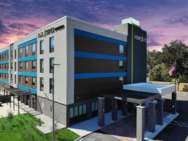 Facciata della struttura