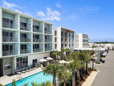 Hilton Garden Inn Destin Miramar Beach - Image 13