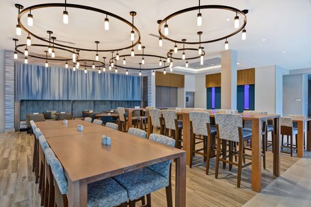 Hilton Garden Inn Destin Miramar Beach - Image 62