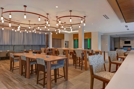Hilton Garden Inn Destin Miramar Beach - Image 67