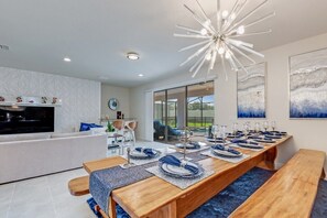 Family Villa, Multiple Bedrooms, Garden Area | Private kitchen