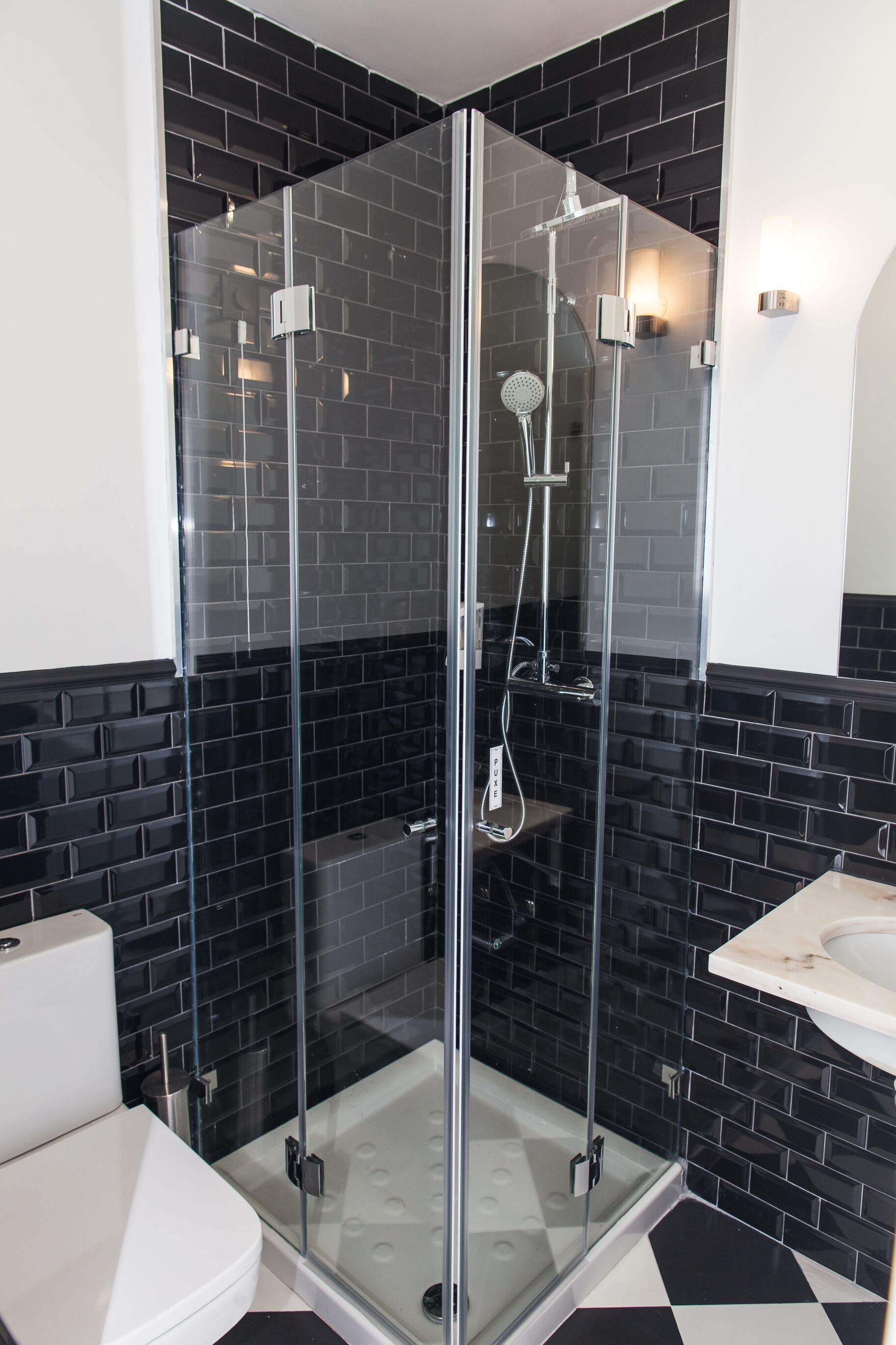 Photo - The Twenties