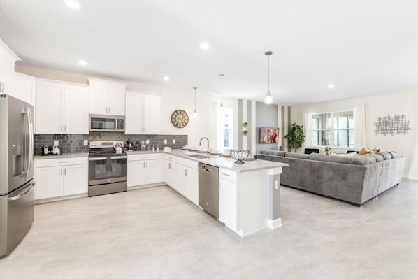 Family Villa, Multiple Bedrooms, Garden Area | Private kitchen | Stovetop, dishwasher, cookware/dishes/utensils