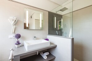 Shower, jetted tub